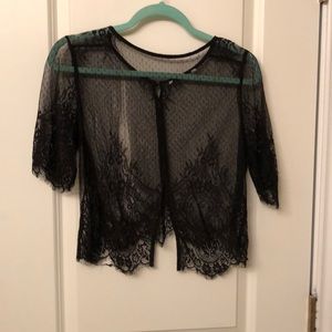 Has a tear but could maybe be fixed for repurposed